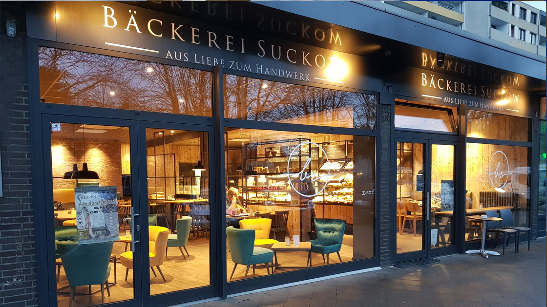 Bäcker mit Caffee
